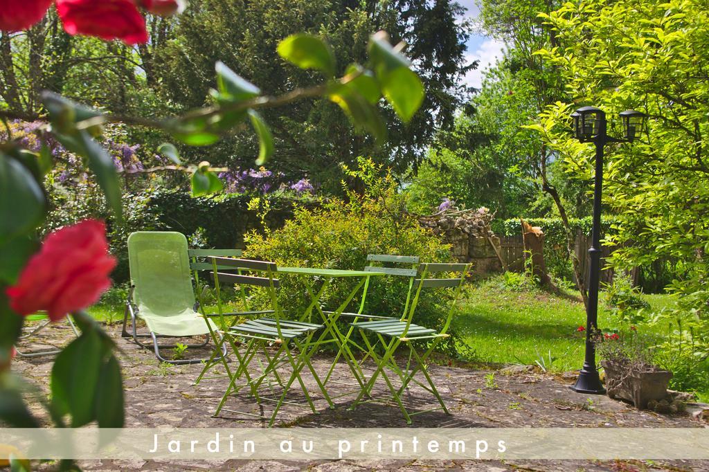Chez Mamie Et Papi Bed and Breakfast Puynormand Exteriör bild