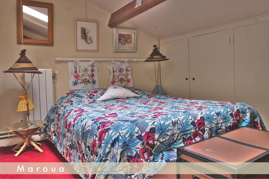 Chez Mamie Et Papi Bed and Breakfast Puynormand Rum bild